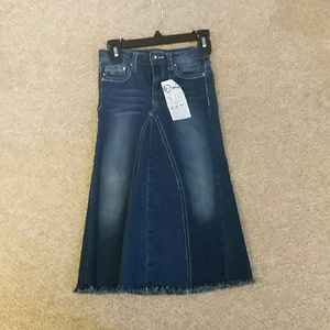 Childs jean skirt dark blue modest no splits size5